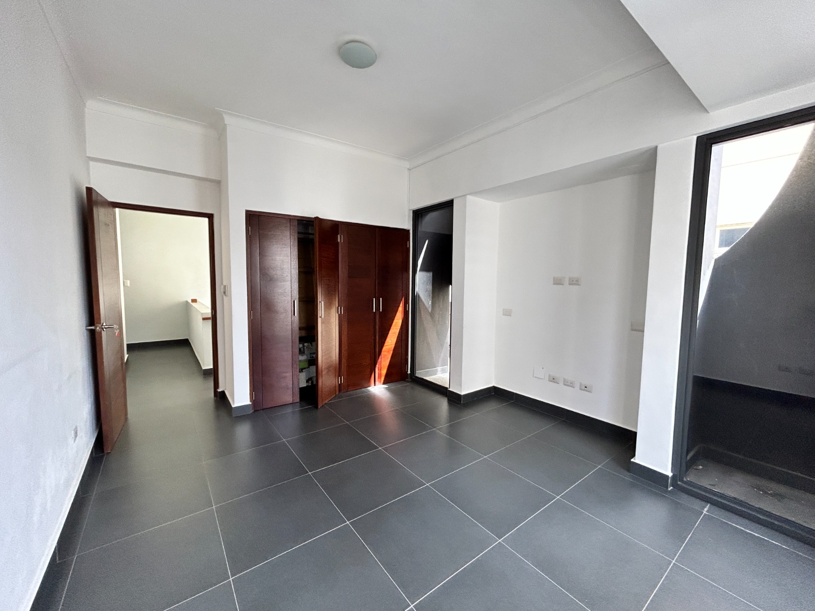 apartamentos -  3 Aptos de 2 Niveles ENSANCHE NACO, TORRE ARBOLEDA II,  con 215 y 330 Mts.2 8