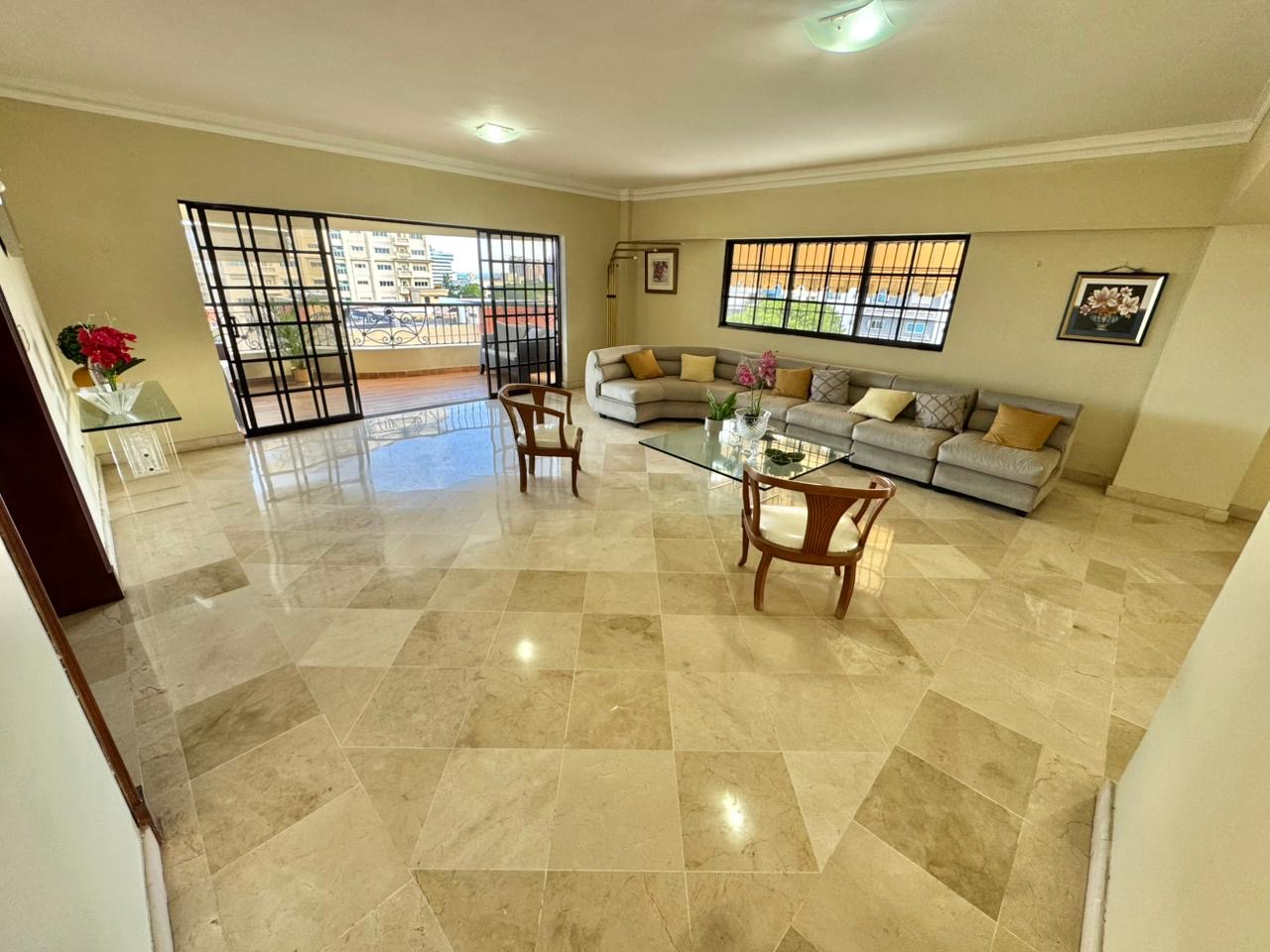 apartamentos - Vendo Esperilla piso 6 vista al mar tres hab con b 3