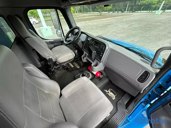 camiones y vehiculos pesados - FREIGHTLINER M2 106 2014 6