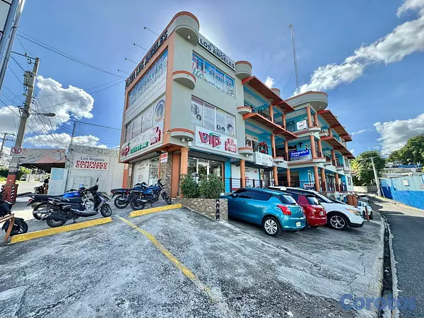 oficinas y locales comerciales - Local Comercial en Alquiler Los Peralejos, Avenida 6