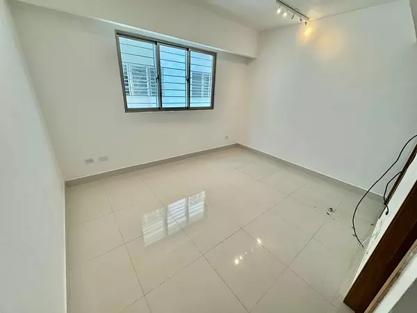 apartamentos - Apartamento en Alquiler Evaristo Morales 4