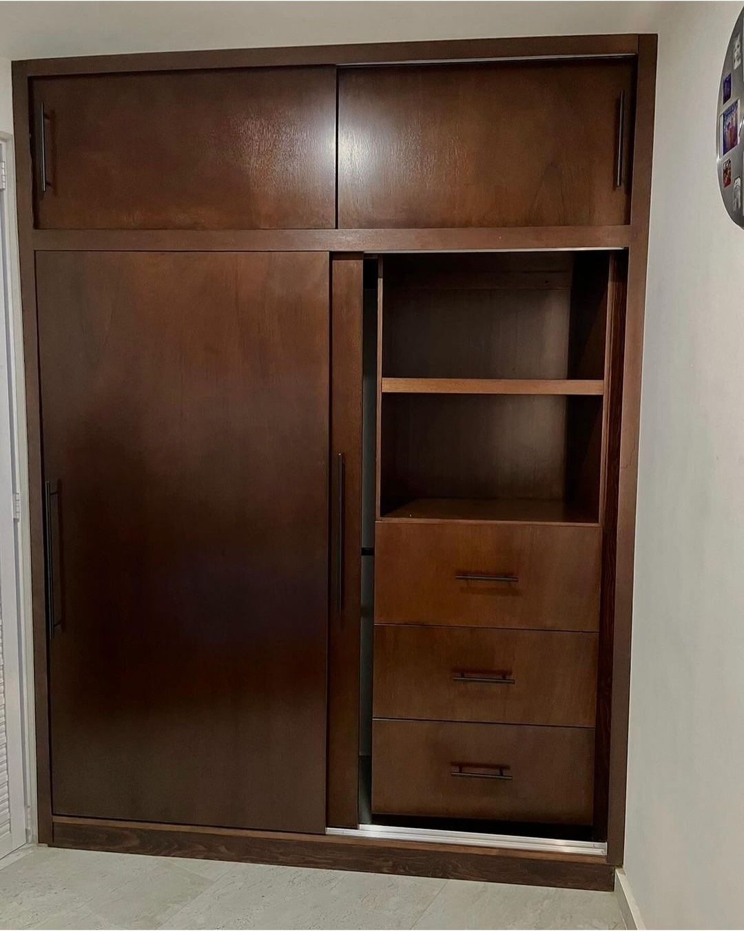 muebles y colchones - Closet con puertas corrediza  2