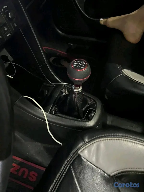 carros - suzuki Swift rs 2013 6