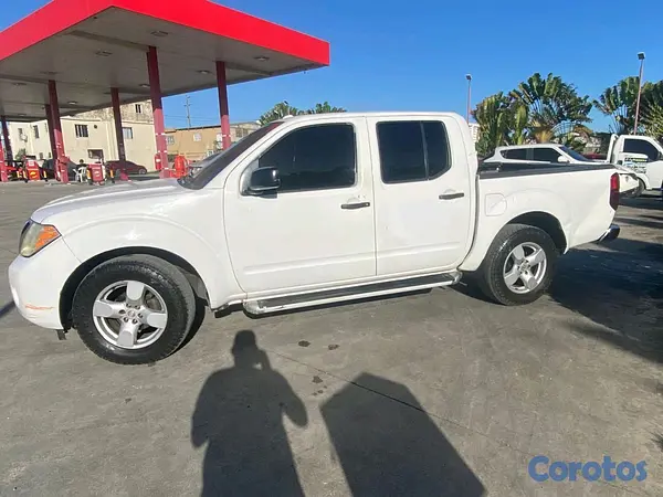 jeepetas y camionetas - Nissan Frontier Doble Cabina 5