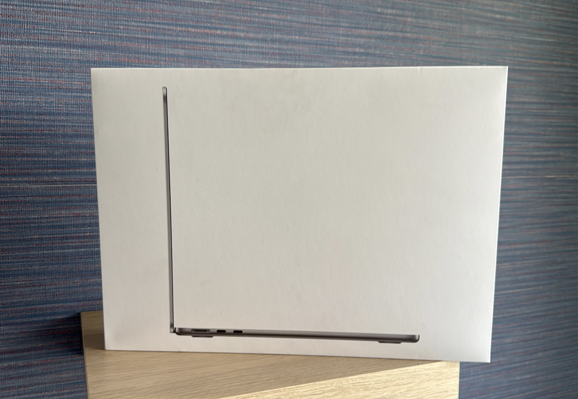 computadoras y laptops - MacBook Air 13 - inch | M3 Apple | 16GB RAM| 256GB