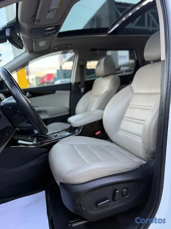 jeepetas y camionetas - Kia sorento 2020 EX 18