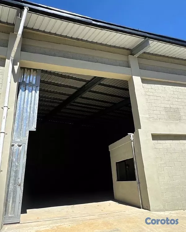 oficinas y locales comerciales - se alquila nave  3