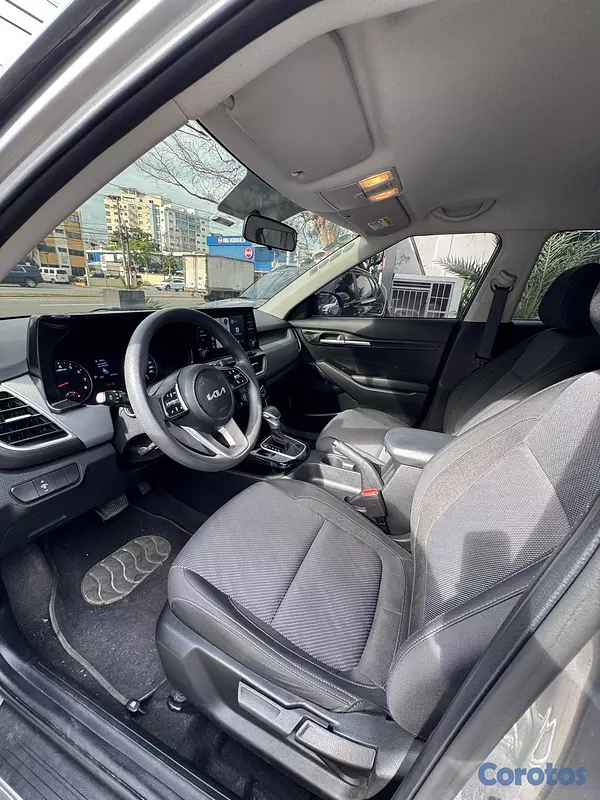 jeepetas y camionetas - Kia Seltos LX Bitono 2023
 9