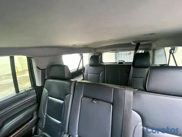 jeepetas y camionetas - chevolet suburban 2018 8