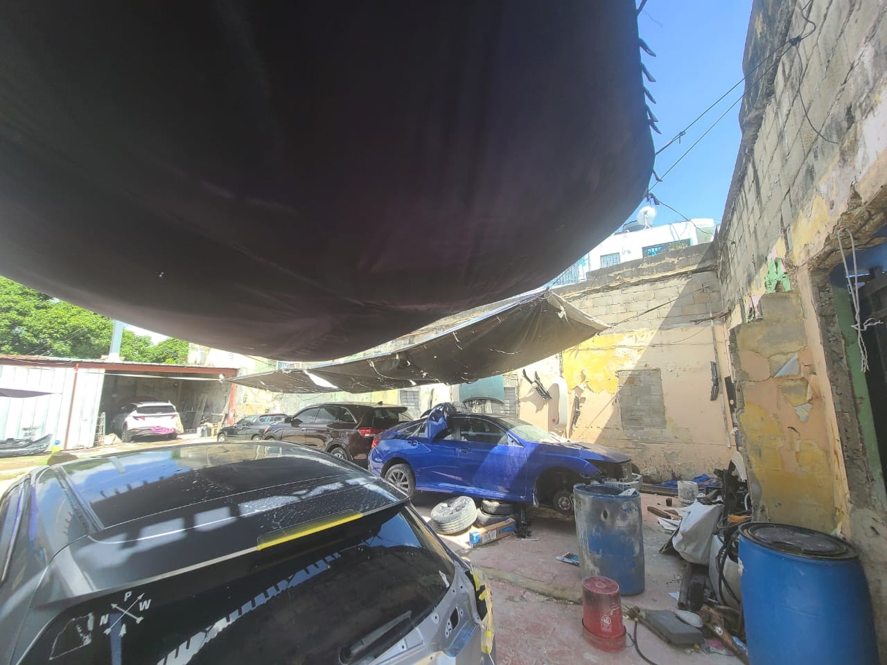 solares y terrenos - VENDO Solar de 326 Metros de Solar  Con Mejora Construida En Villa Consuelo  5