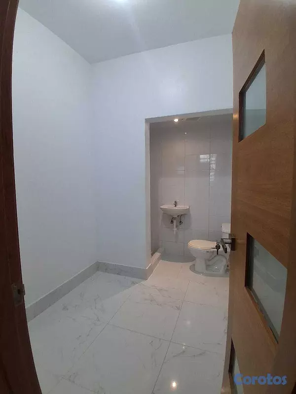 apartamentos - Apartamento Amueblado en piantini    US$ 2,500  (2 10