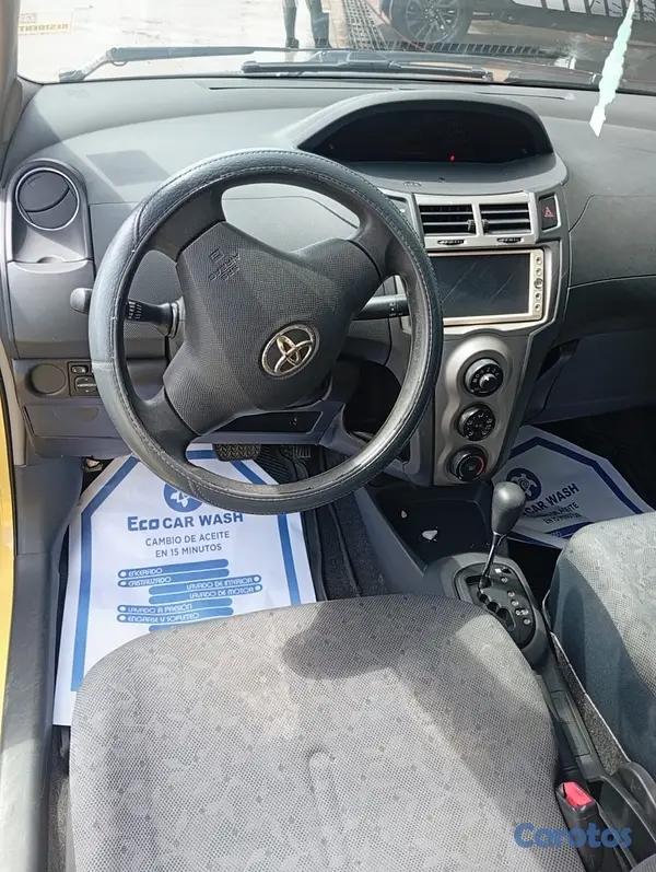 carros - Toyota Vitz 2010 2