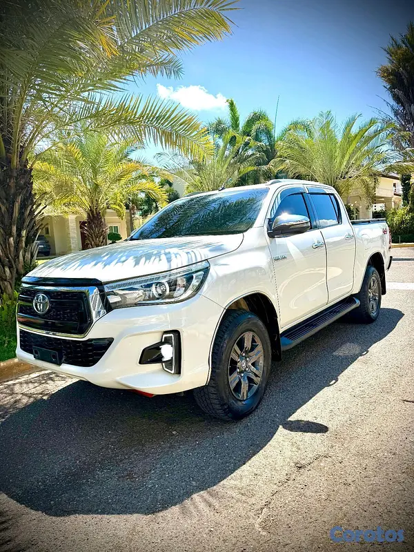 jeepetas y camionetas - Hilux 2020 2