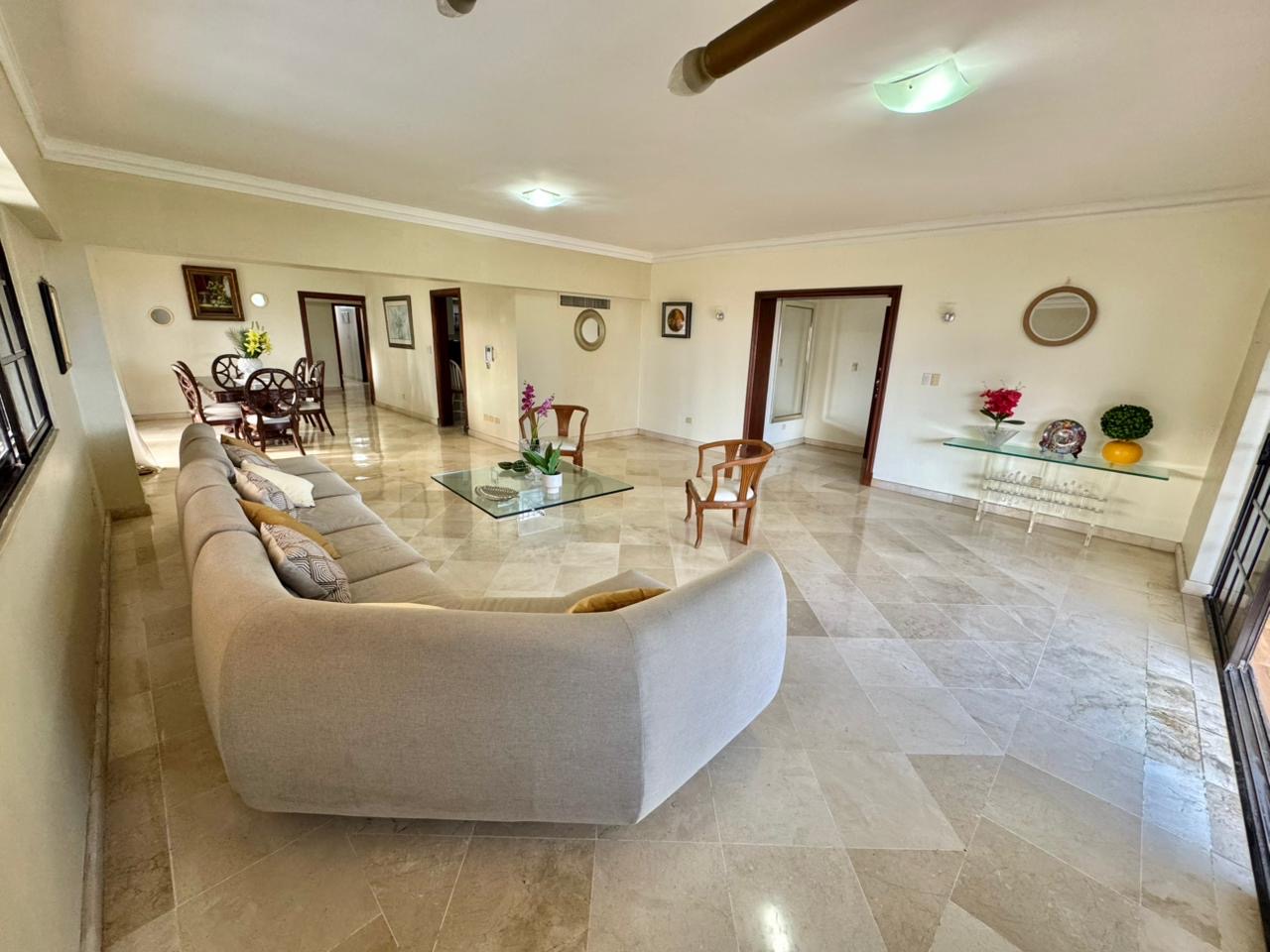 apartamentos - Vendo Esperilla piso 6 vista al mar tres hab con b 5