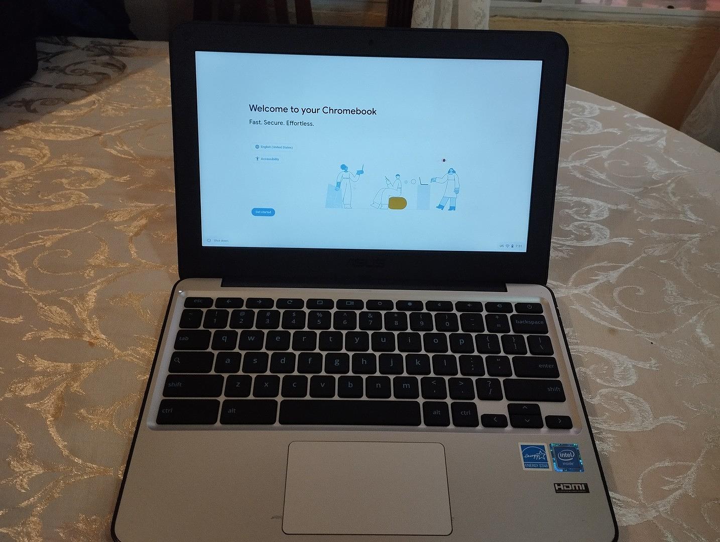 computadoras y laptops - Asus Chromebook C202SA-YS01 11.6" (Intel Celeron 2GB, 16GB eMMC, Dark Blue) 6