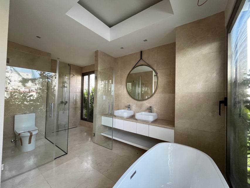 apartamentos - Apartamento en venta #24-1457 con 3 dormitorios, balcón, piscina, ascensor. 9