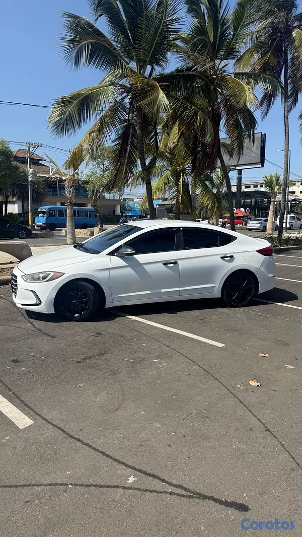 carros - Hyundai Elantra sel 2018 5