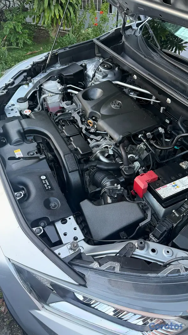 jeepetas y camionetas - Toyota Rav4 XLE 2019 8