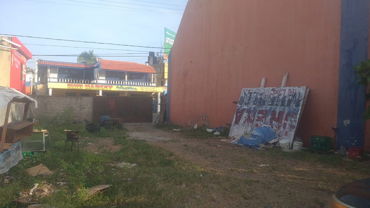 oficinas y locales comerciales - Edificio de 2 niveles Aut. Duarte km 26
 1