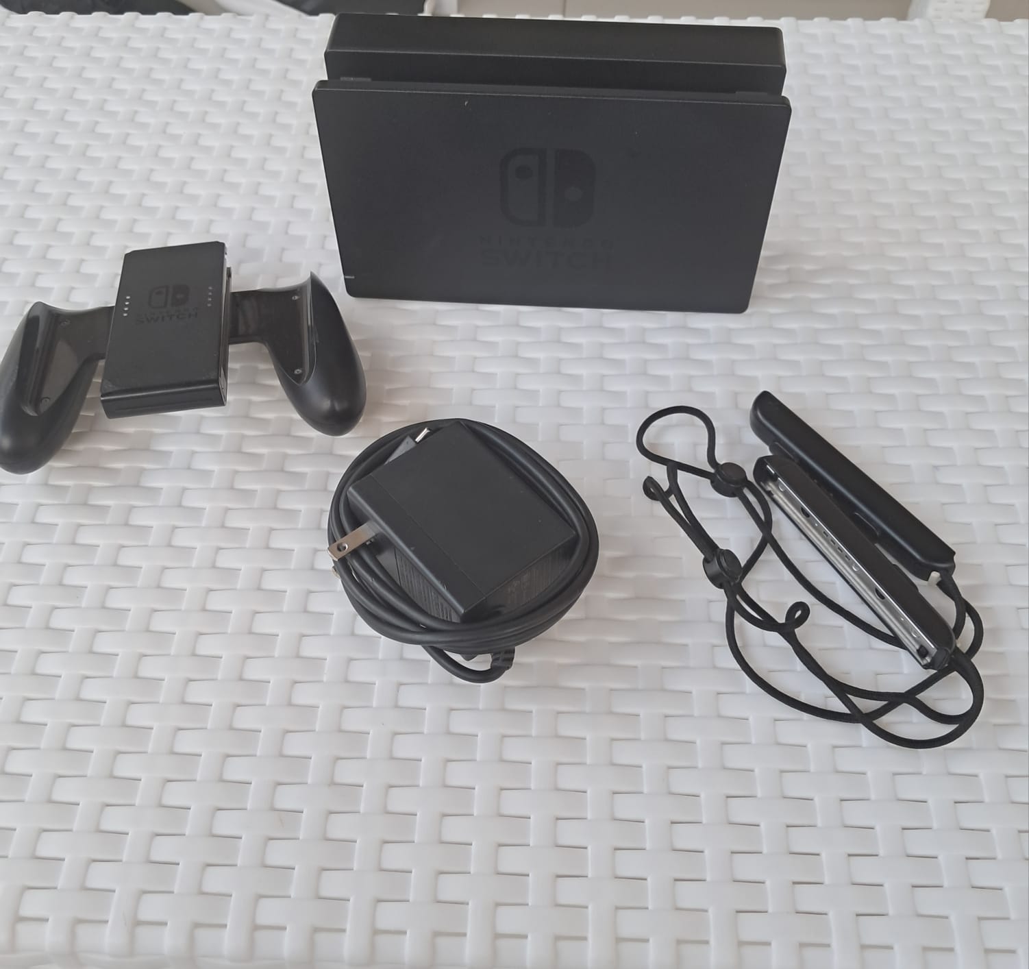 consolas y videojuegos - NINTENDO SWITCH COMO NUEVO 3