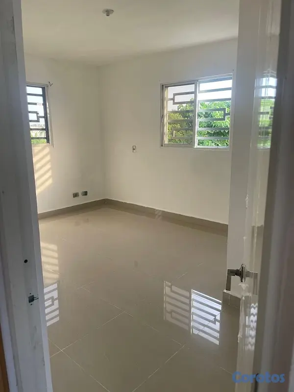 apartamentos - Sé vende hermoso apartamento ideal para familias o inversion  6