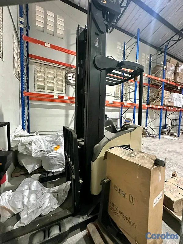 equipos profesionales - Crown RR S200 Motacargas Electrico 3
