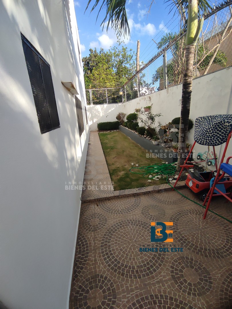 casas - Vendo Casa de 2 Niveles con Cinco Habitacione y Finos Detalles  6