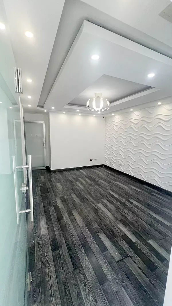 oficinas y locales comerciales - Local céntrico en el Millon 3