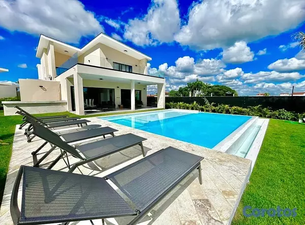 casas vacacionales y villas - En Venta Villa en la Estancia Golf la Romana 8