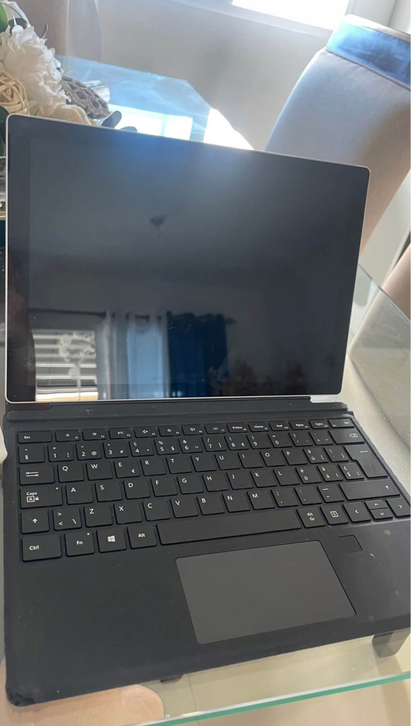 computadoras y laptops - Surface Pro 0