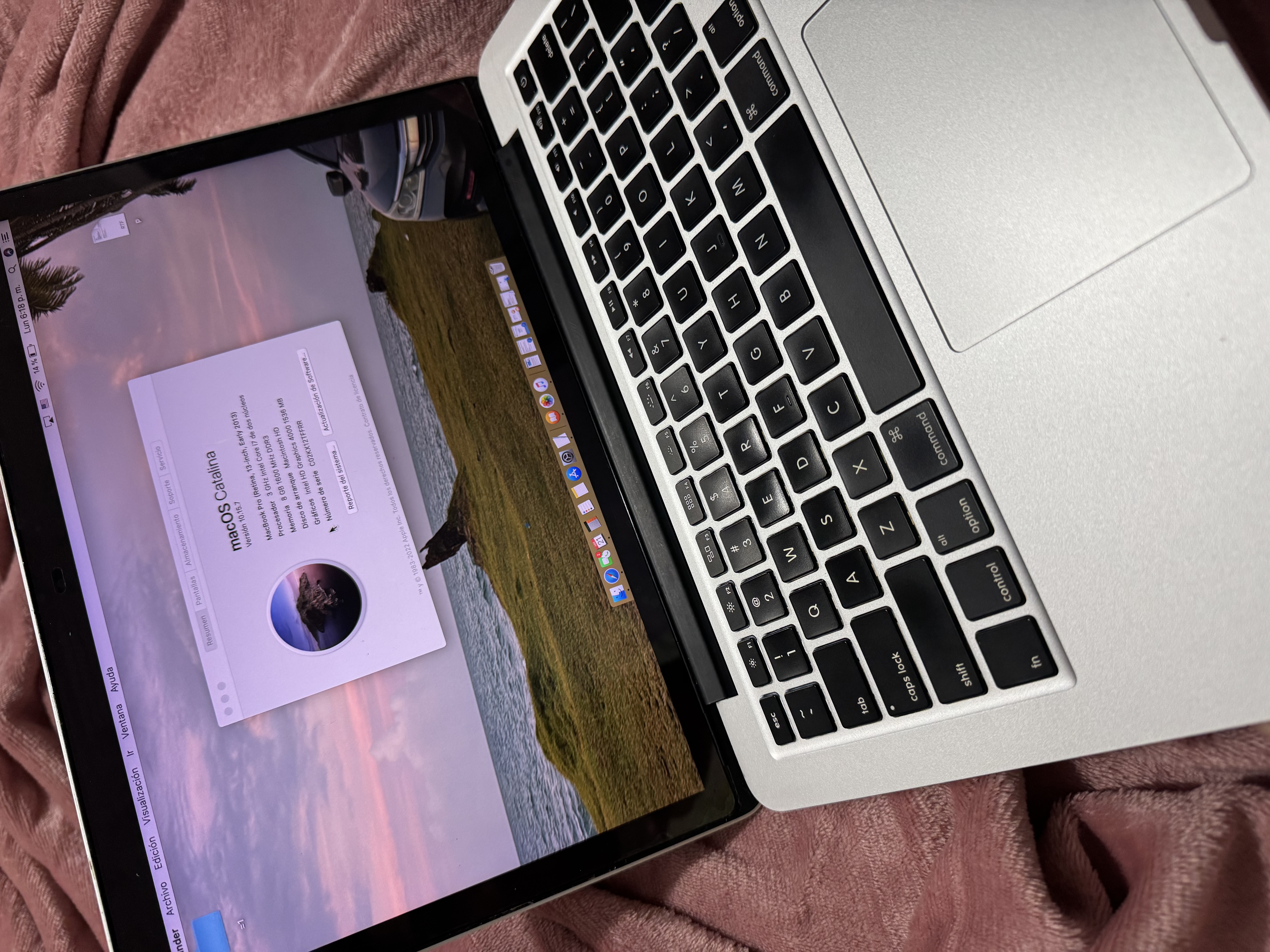 computadoras y laptops - MacBook Pro 2013 256gb 0