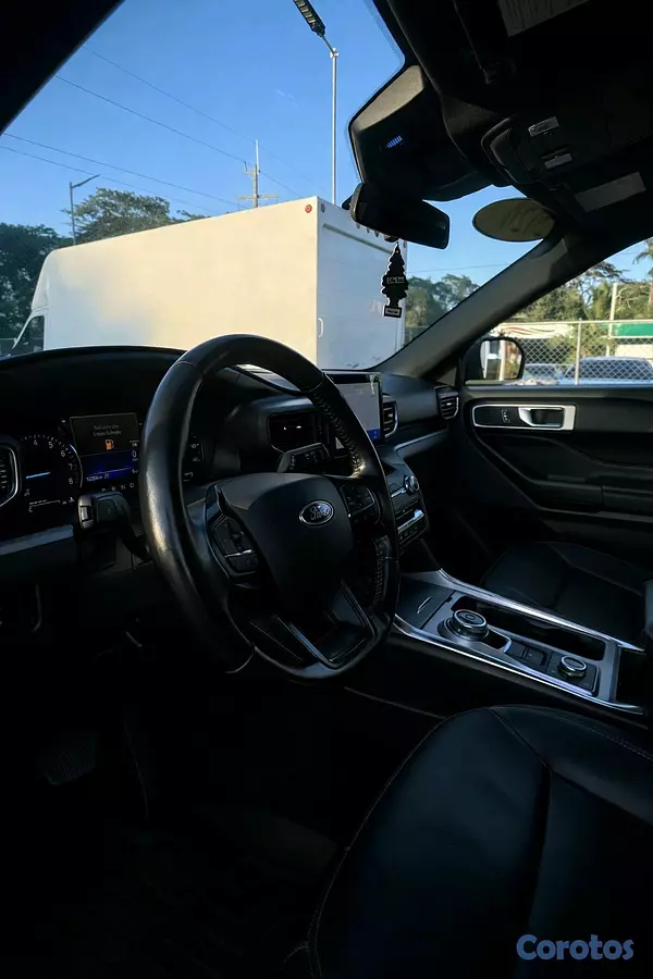 jeepetas y camionetas - Ford Explorer XLT 2020 5