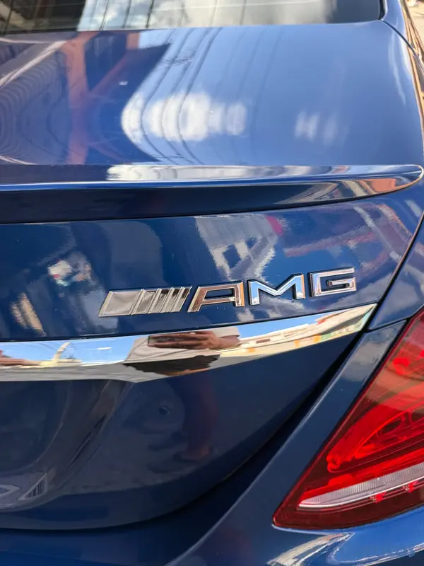 carros - Mercedes C300 Edición limitada  3
