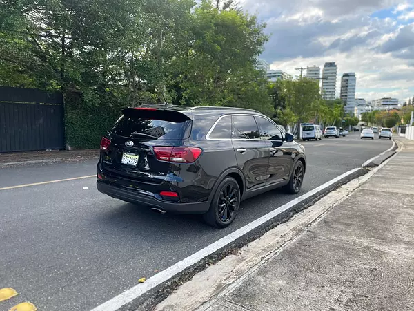 jeepetas y camionetas - kia sorento 2019 sx 4