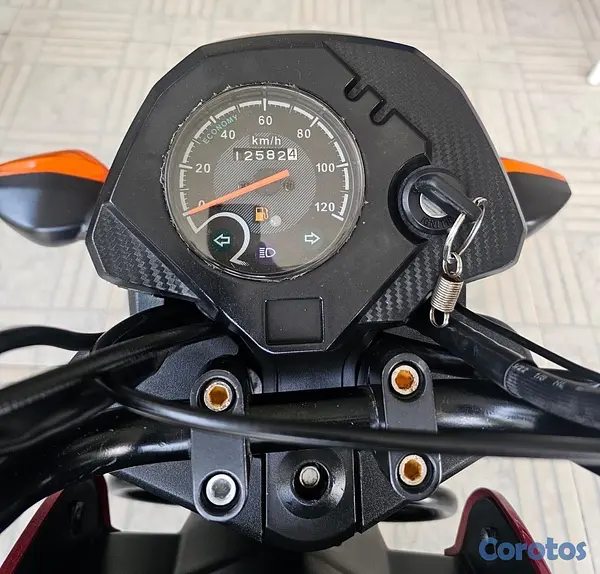 motores y pasolas - pasola kYM 150 cc 4