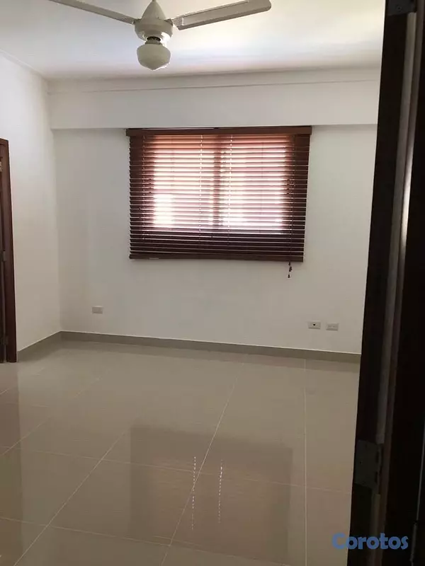 apartamentos - APARTAMENTO EN ALQUILER – EVARISTO MORALES 8