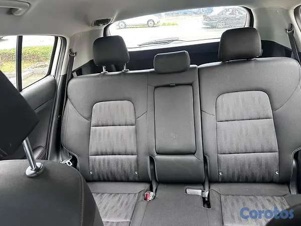 jeepetas y camionetas - KIA SPORTAGE LX 2019 AWD 16