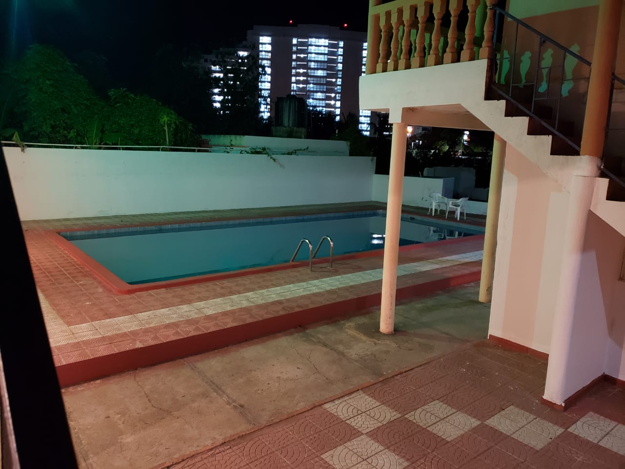 casas vacacionales y villas - Villa de 5 habitaciones en Juan Dolio 2040m2 solar 4