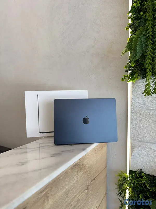 computadoras y laptops - MACBOOK AIR M2 15'' 512GB SSD 8GB RAM NUEVA EN CAJ