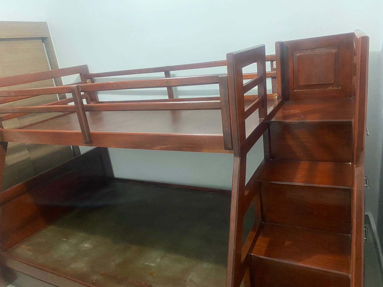 muebles y colchones - Camarote full en madera  1