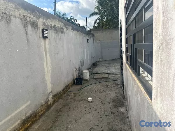 casas - Vendo Casa en Arroyo Hondo, Santo Domingo Distrito Nacional  6