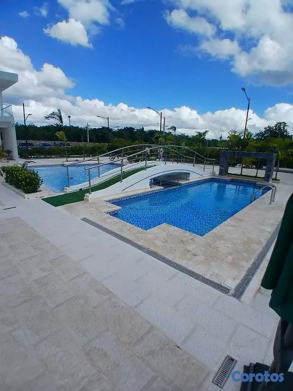 casas vacacionales y villas - Villa en Guayacanes Juan Dolio de 6 habitaciones n 11