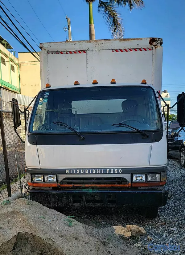 camiones y vehiculos pesados - CAMION MITSUBISHI CANTER 2001 3