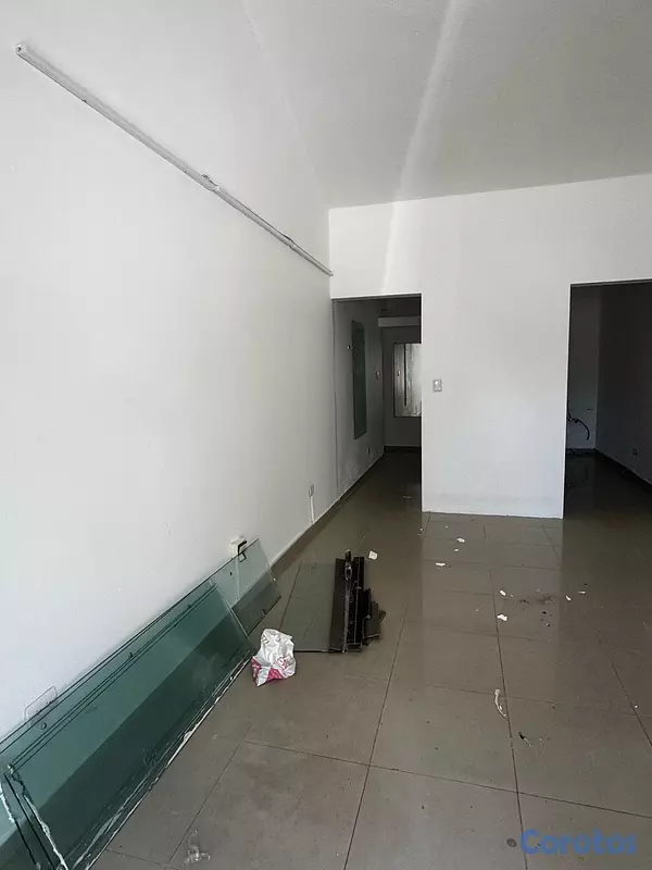 oficinas y locales comerciales - LOCAL COMERCIAL 3