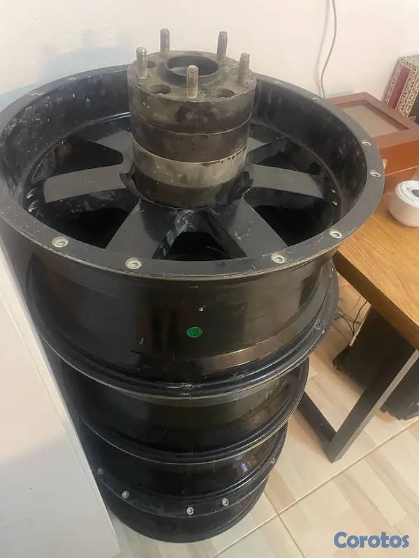 accesorios para vehiculos - vendo set de aros 20” 5