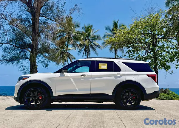 jeepetas y camionetas - Ford Explorer st 2021 clean carfax  13