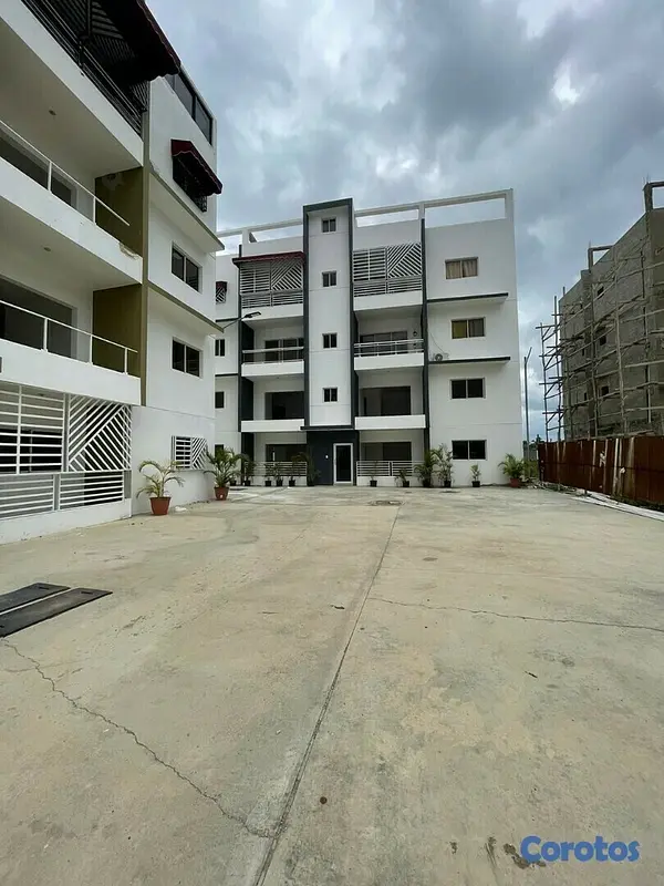 apartamentos - BOCA CHICA PRIMER PISO VENTA DE OPORTUNIDAD 2.9 7