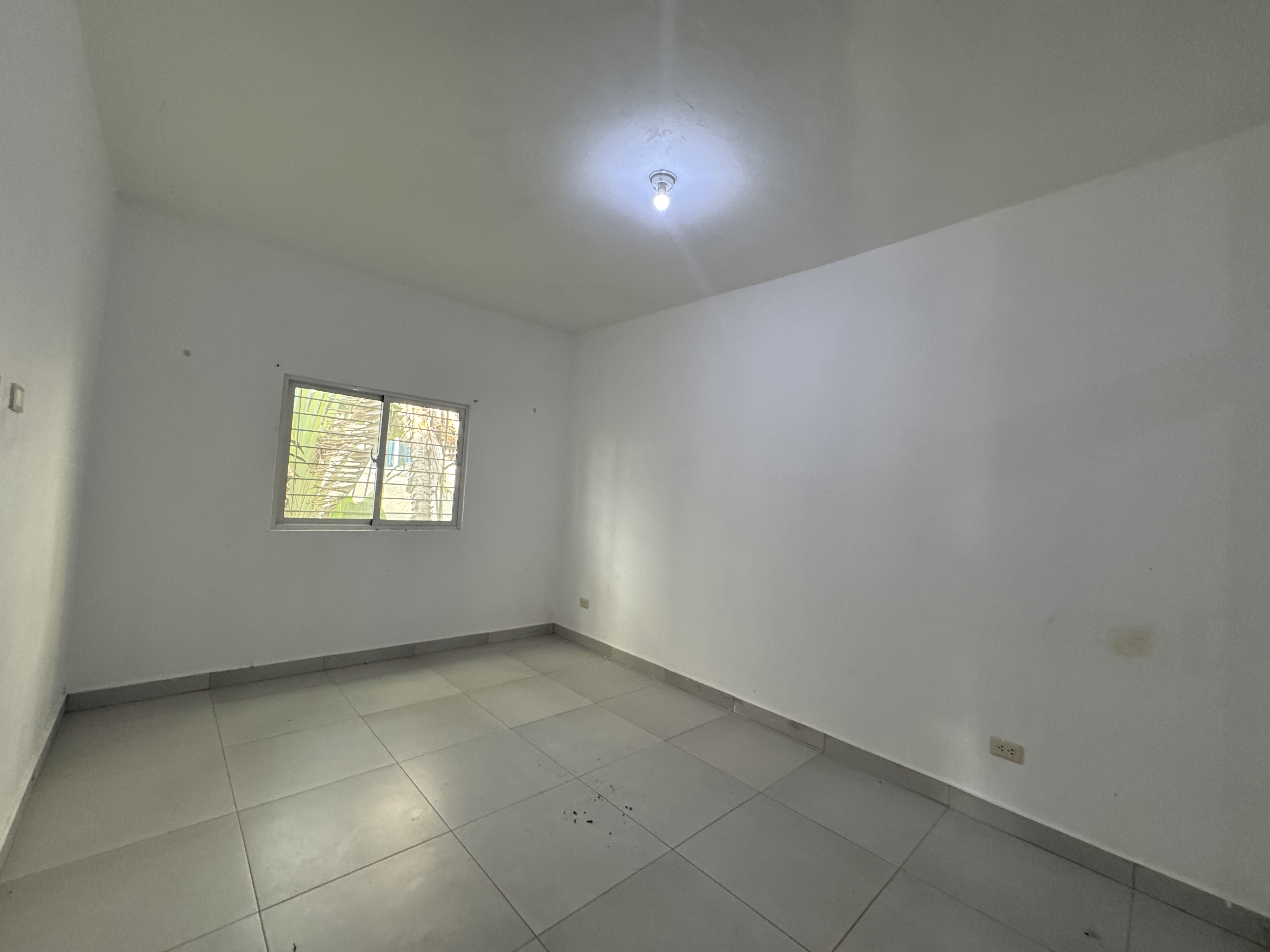 apartamentos - Amplio y espacioso Apartamento en Alquiler Matanza 4