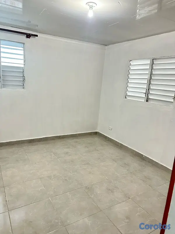 apartamentos - Rento apartamento con agua y luz incluidas  2