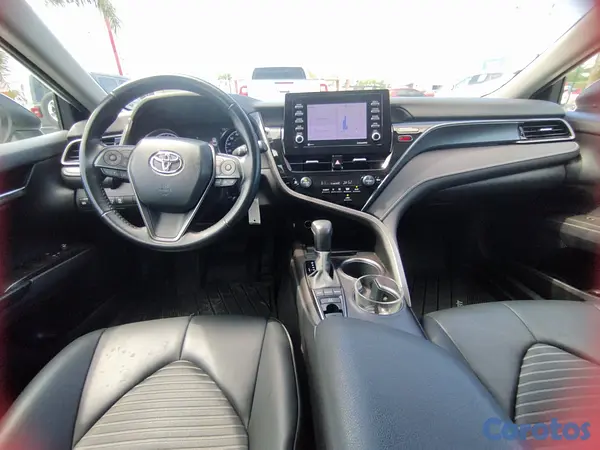 carros - 2023 Toyota Camry SE 4x4  7
